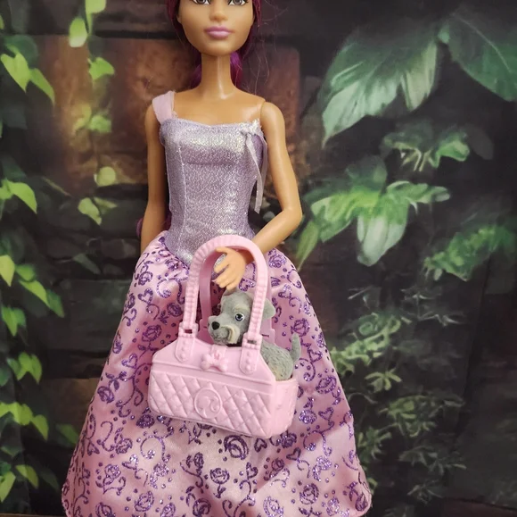 Barbies - Picture 9 of 10